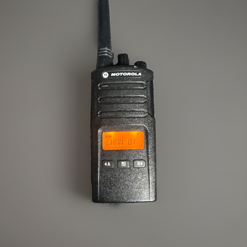 Motorola xt460 handheld - xt460, radio