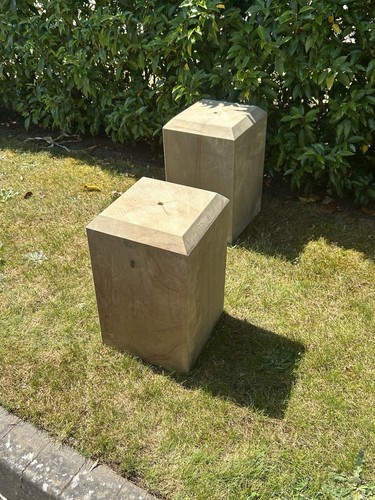 Staddle stone - staddle,