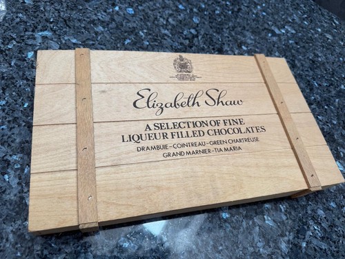 Rare vintage elizabeth shaw - rare,