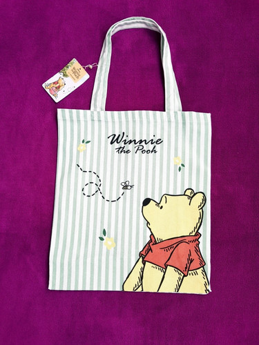 Winnie the pooh - winnie,