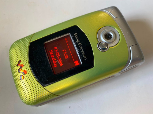 Sony ericsson w300i mobile - sony,