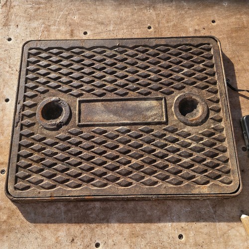 Cast iron manhole cover - cover, &