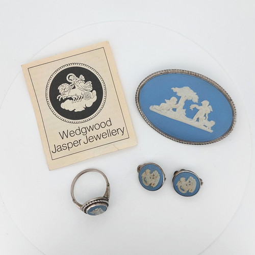 Silver wedgwood jewellery lot - silver,