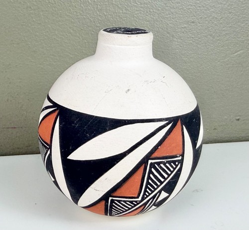 Acoma pottery new mexico - acoma,