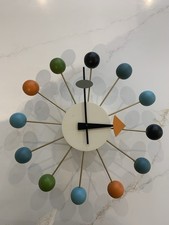 Vitra  Multi Ball Clock
