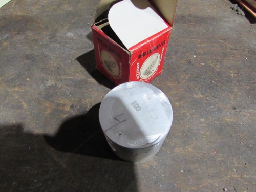 Nos honda cb750 k2 4th - nos,