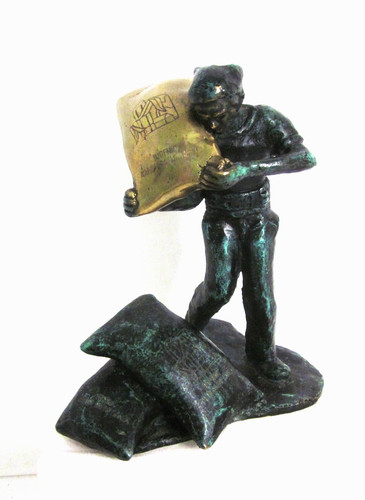 Bronze sculpture aaron - , saenz