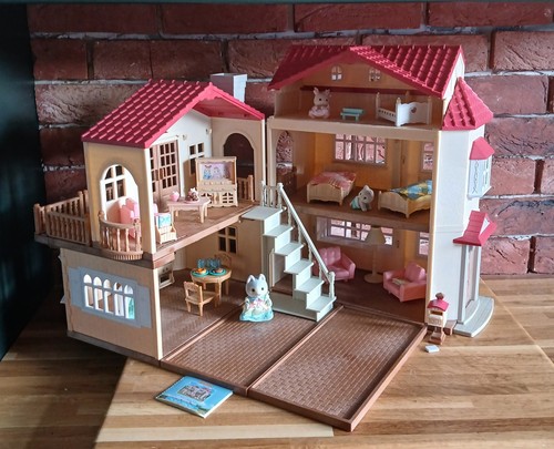 Sylvanian families red roof - sylvanian,