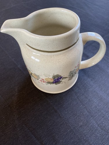 Royal doulton milk jug - jug,