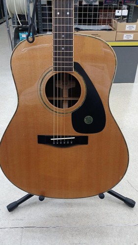 Yamaha acoustic guitar - yamaha,