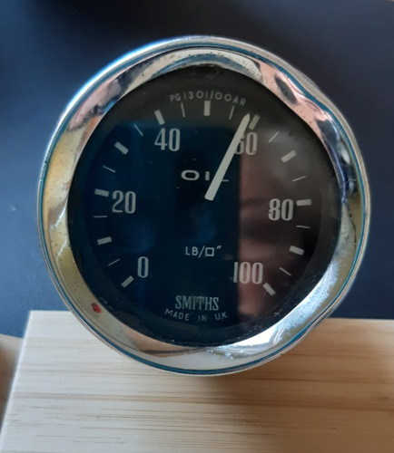Vintage smiths oil pressure - oil,