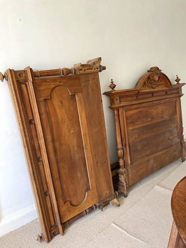 Antique carved wooden double - carved,