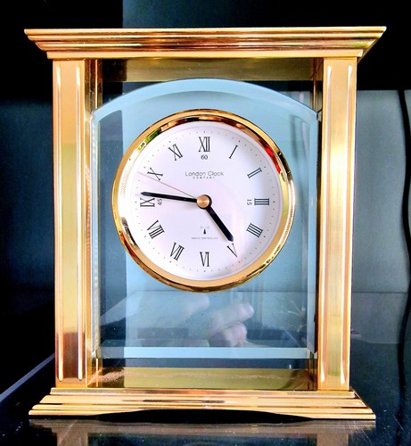London clock radio - london, co.