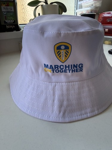 Leeds united bucket hat - leeds,