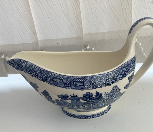 Vinatage wedgwood etruria - of,