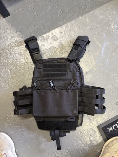 Tasmanian tiger plate carrier - tasmanian,