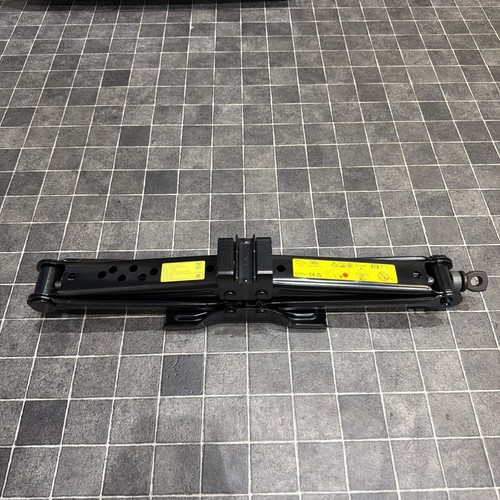 Genuine range rover velar - genuine,