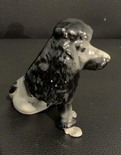 Vintage porcelain poodle dog - poodle,