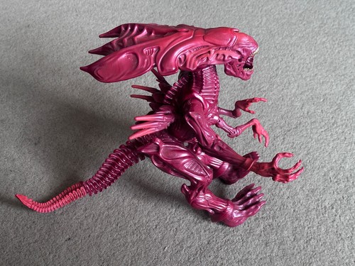 Alien queen action figure - queen,