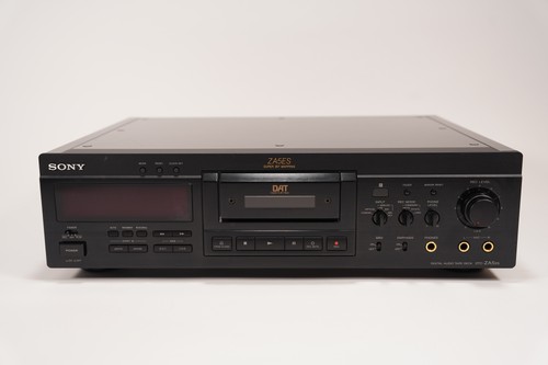 Sony dtc za5es high - end, dat