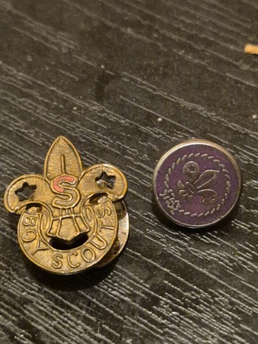 Vintage boy scout badges - vintage,