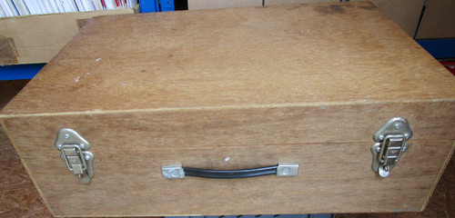 Wooden flight case for - , 7"