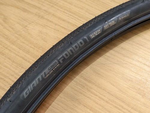 Giant gavia fondo 700 32c - 1, x