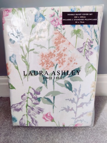 Laura ashley double bedding - ashley,