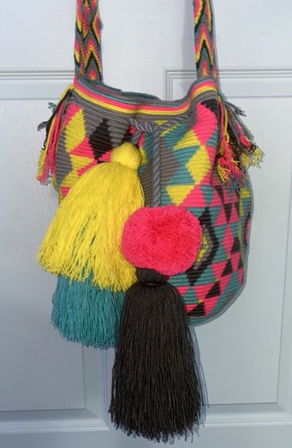 Large new wayuu mochila - mochila, bucket