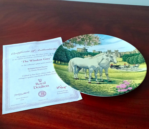 Royal doulton britain - royal,