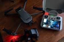 DJI Mavic 3 classic Camera Drone (with RC Remote)