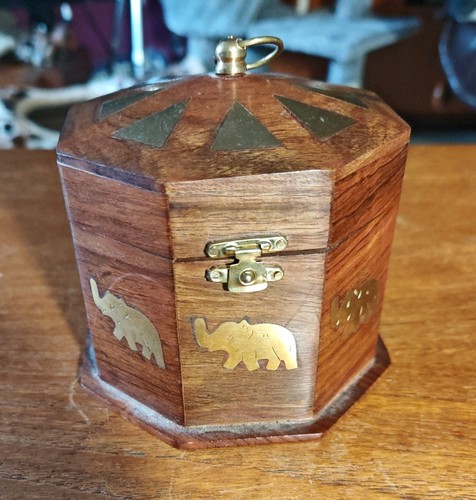 Wooden handmade octagon - handmade,