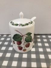 REDWOOD BONE CHINA RASPBERRY
