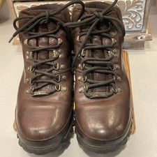 BRASHER HILLMASTER BROWN