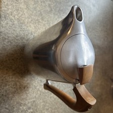 Vintage 1.75 Pint Capacity