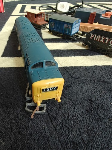 Lima gauge train set bundle - lima,