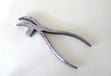 Vintage Cobbler's Shoe Makers