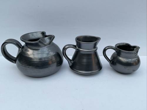 Prinknash abbey small jugs - 3,