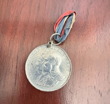 King George V Queen Mary Silver Jubilee Medal 1935 Collectable Original Ribbon