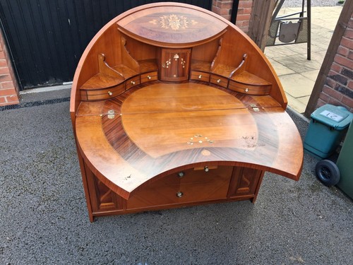 Art deco style - art, walnut