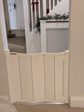 BabyDan Guard Me Auto Foldable