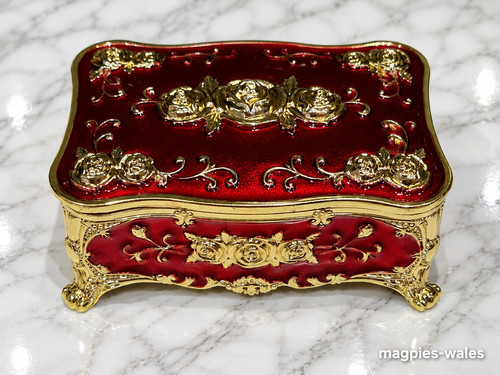 Luxurious ornate red diamante - luxurious,