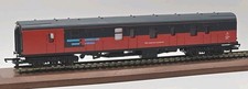 LIMA OO GAUGE RAIL EXPRESS SYSTEMS ROYAL MAIL 92714 NFX CARRIAGE COACH VAN