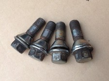 VOLVO V70 S60 V60 S80 V90 XC40 XC60 XC70 90 ALLOY WHEEL SCREW NUTS BOLT SET OF 4