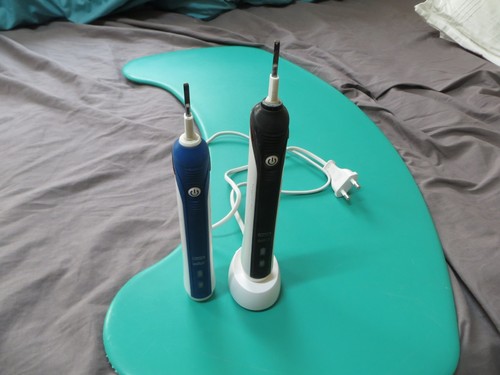 Oral braun toothbrush 3756 - oral-b,
