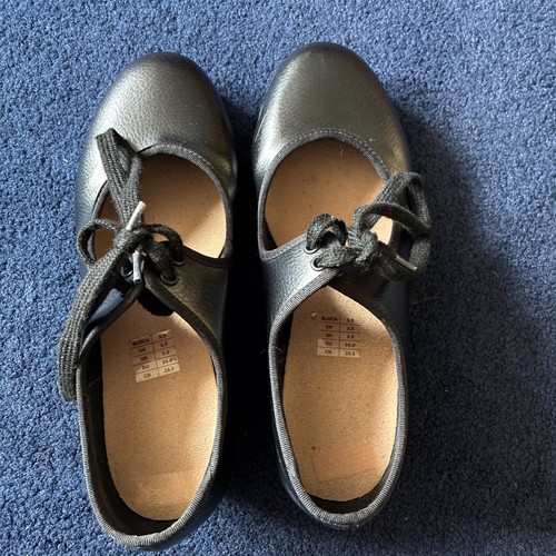 Bloch girls dancing tap shoes - tap,