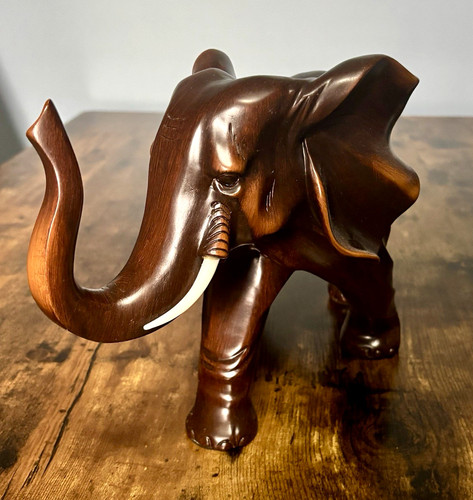 Large elegant elephant resin - large,