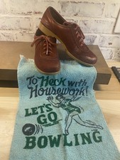 Vintage Women’s BRUNSWICK Rust Suede With Black Stitch Retro Bowling Shoes 8.5