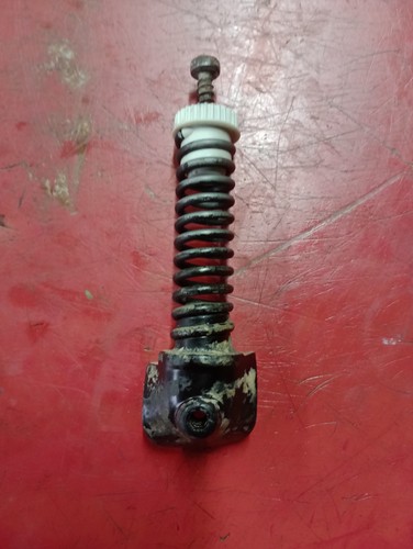 Handle spring anti - spring,