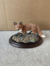 Country Artists Fox Figurine